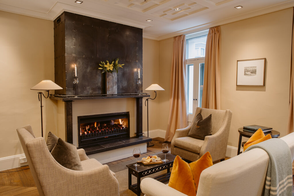 Eichardt's Private Hotel, Queenstown Eichardt’s Private Hotel, Queenstown