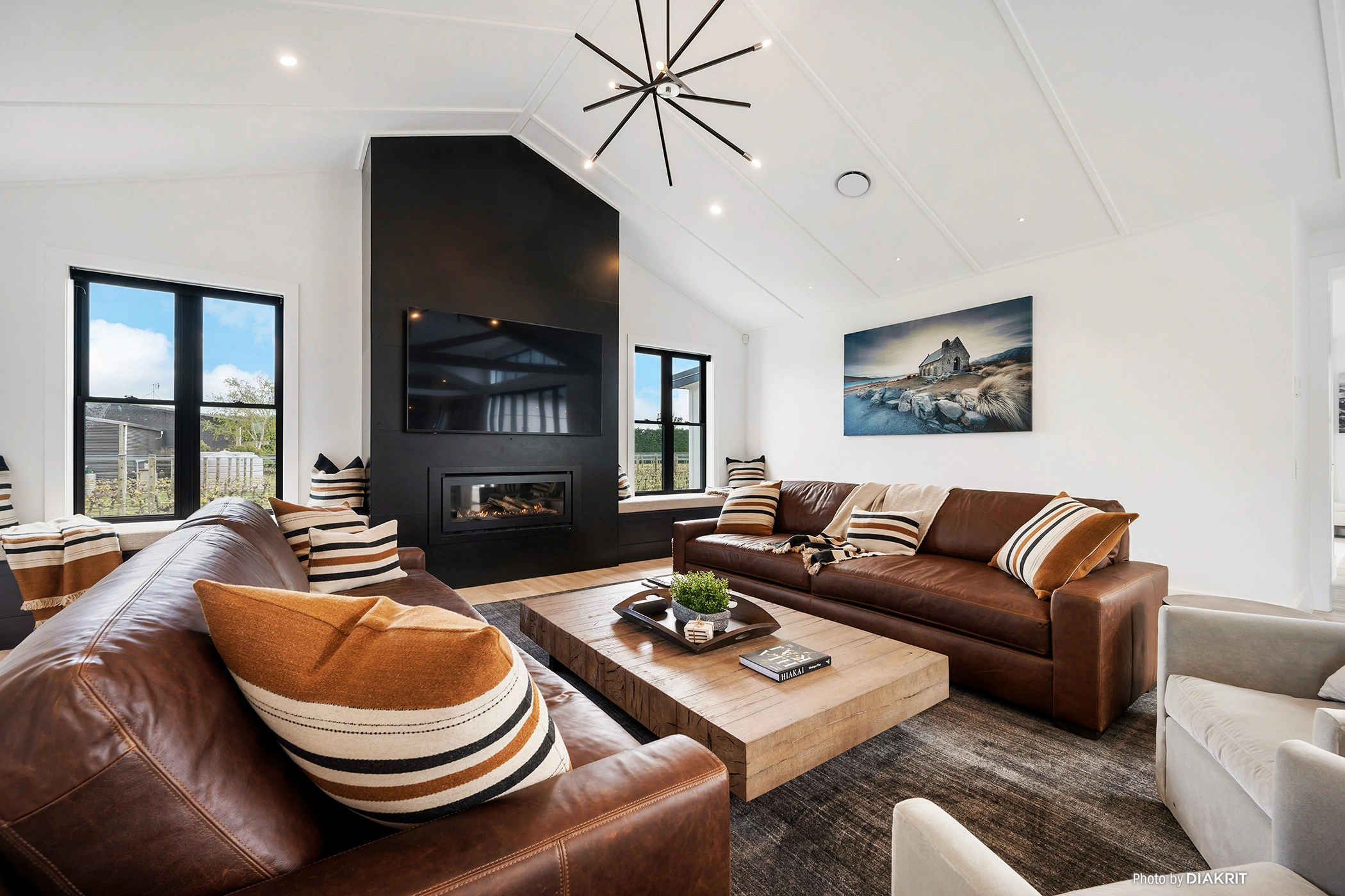The Whitehouse Lounge The Whitehouse Luxury Martinborough Accommodation