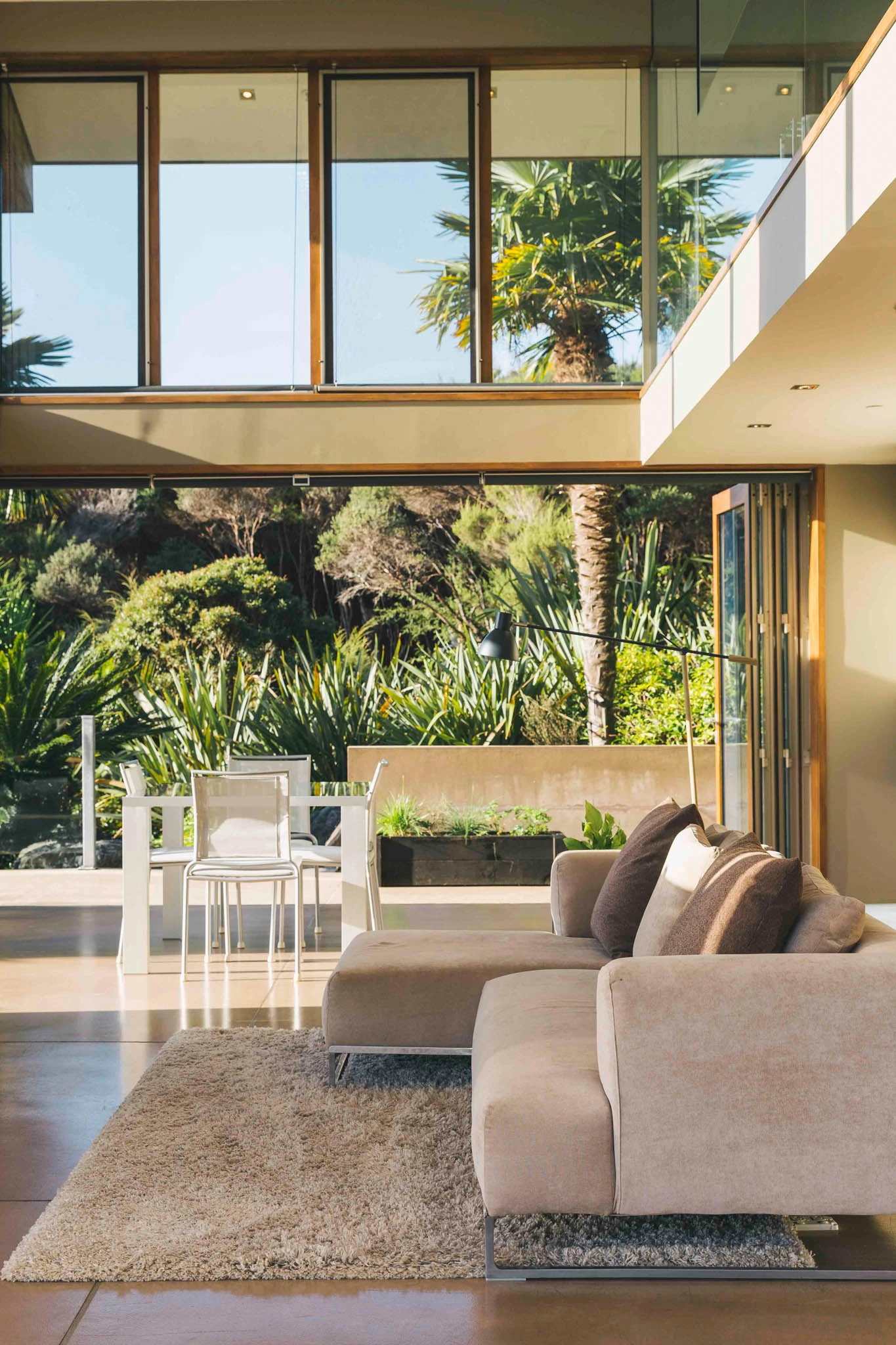 First-Light-Eagles-Nest-luxury-accommodation-bay-of-islands