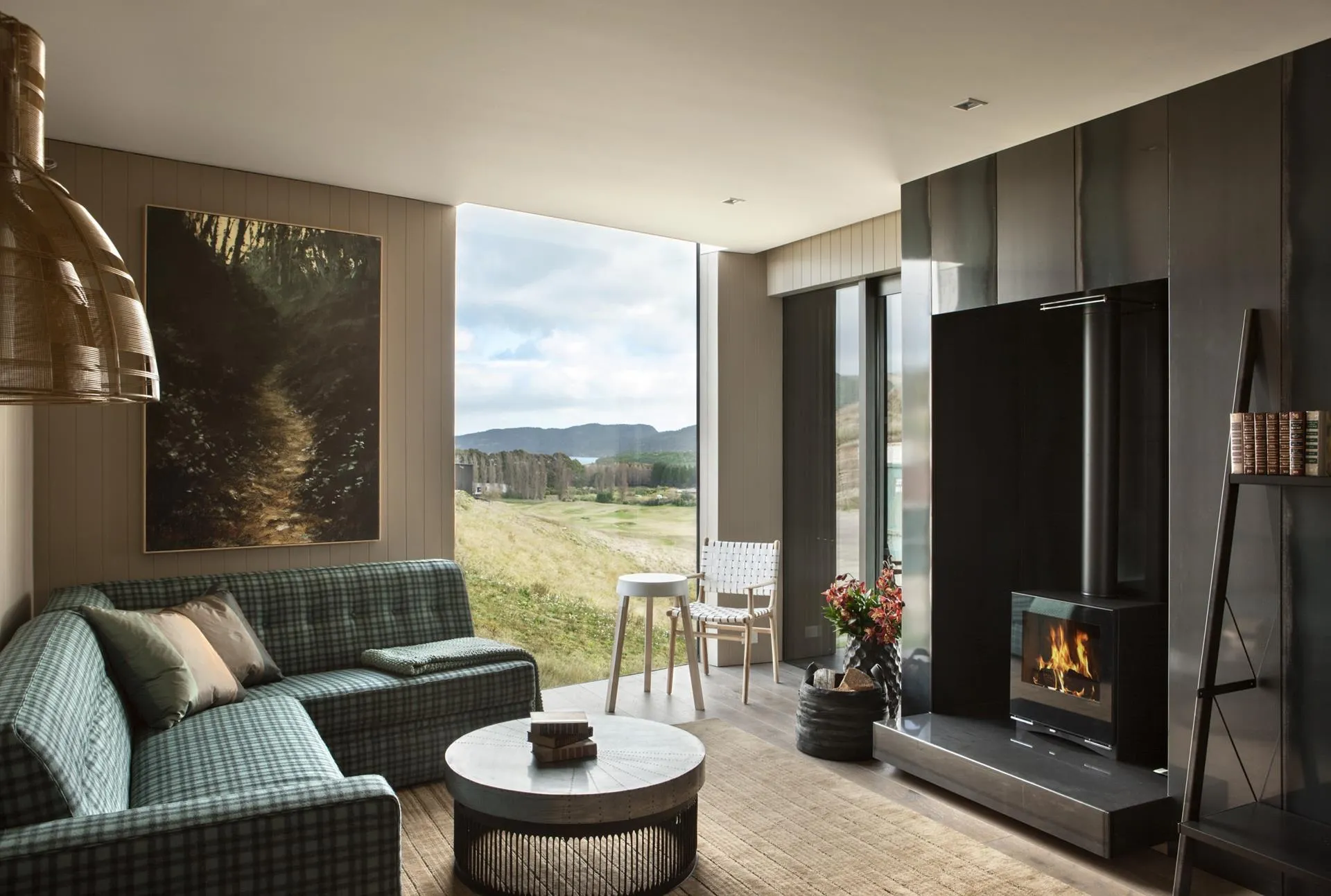 Kinloch-Manor-Luxury-Lodge-Taupo