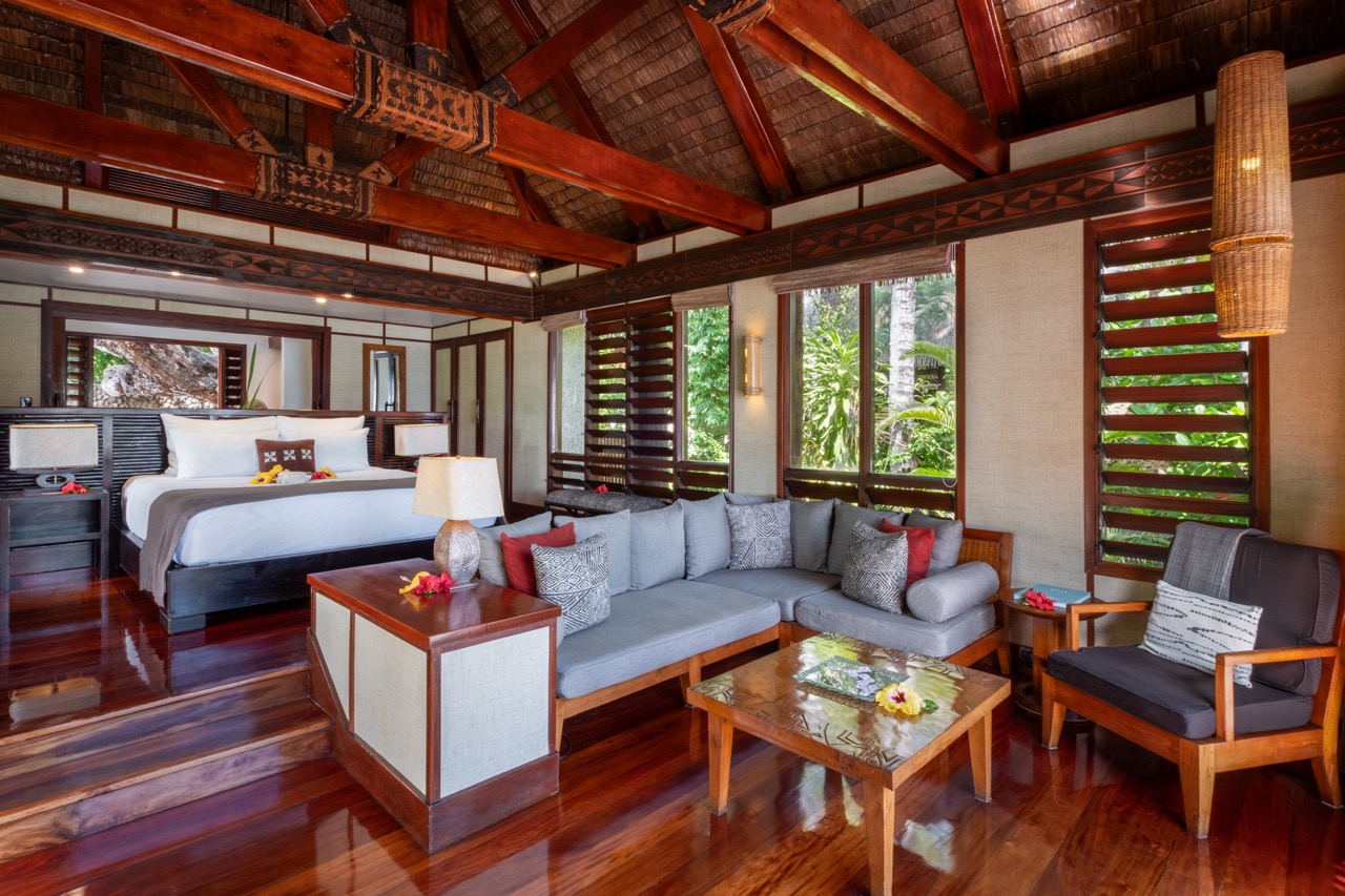 Deluxe Beachfront Bure