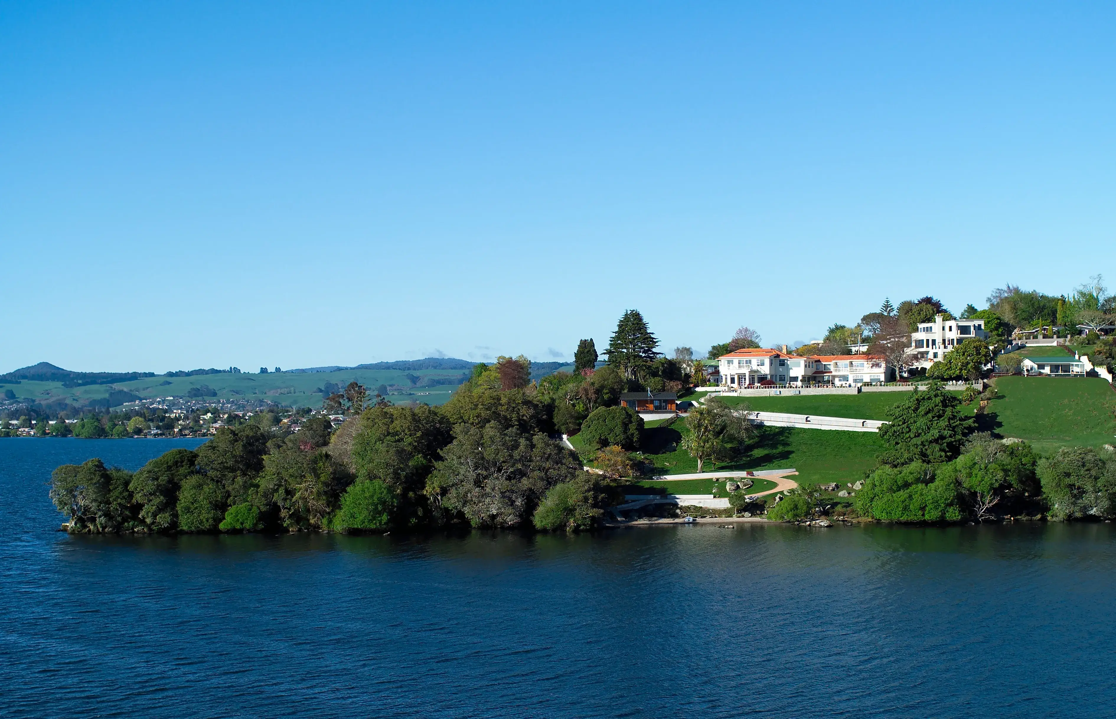 Peppers-On-The-Point-Lodge-Rotorua