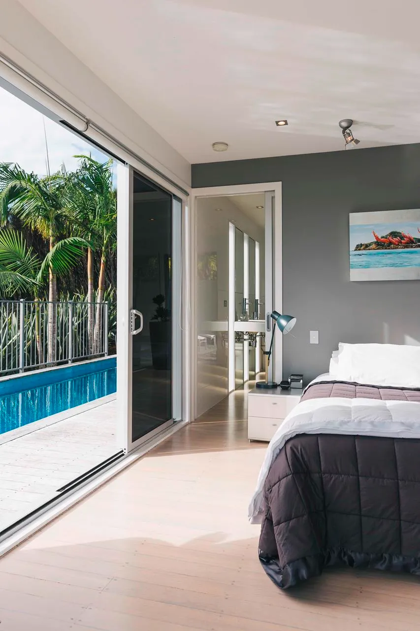 Eagles-Nest-The-Eyrie-Bedroom-Suite