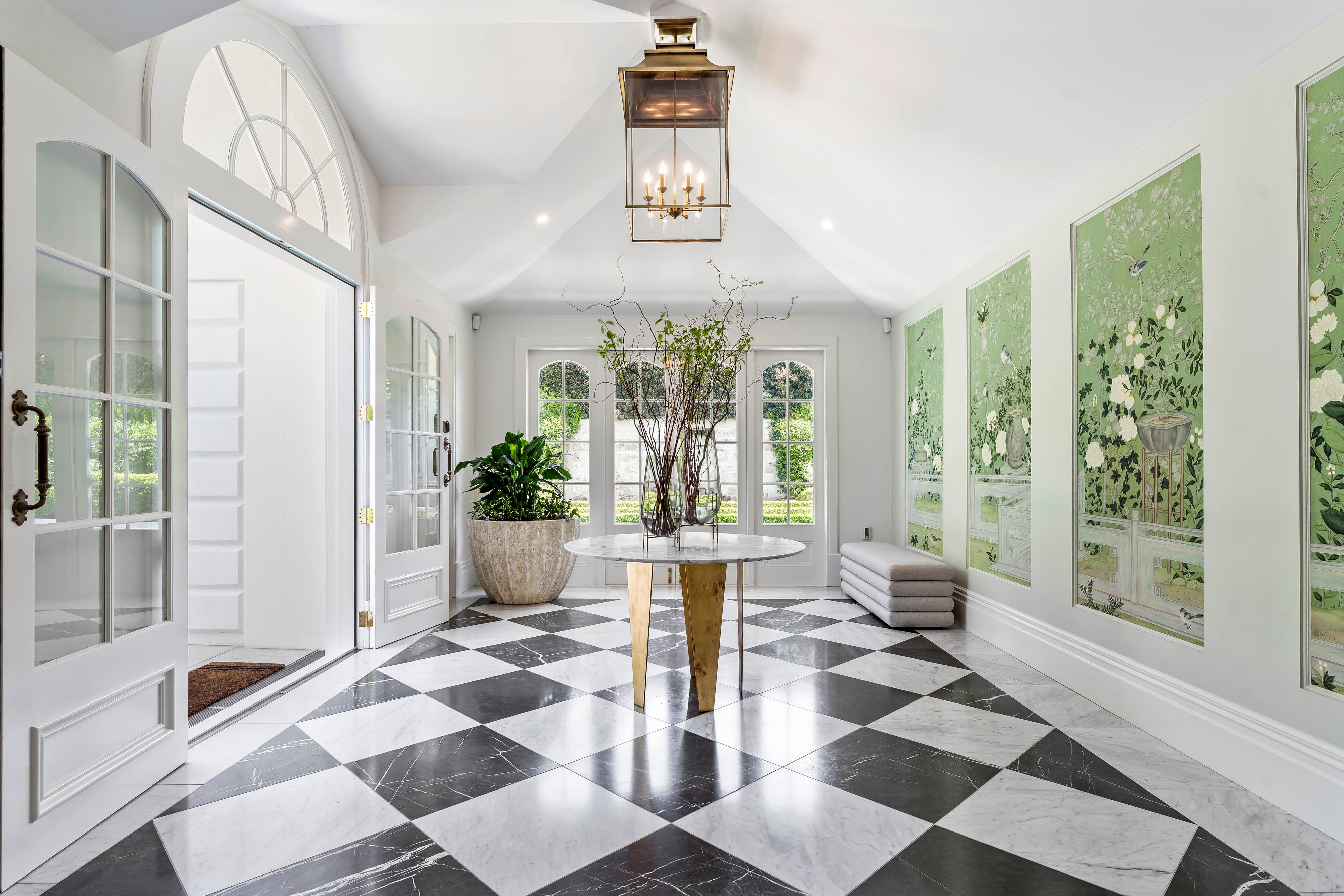 Arney House Entrance 