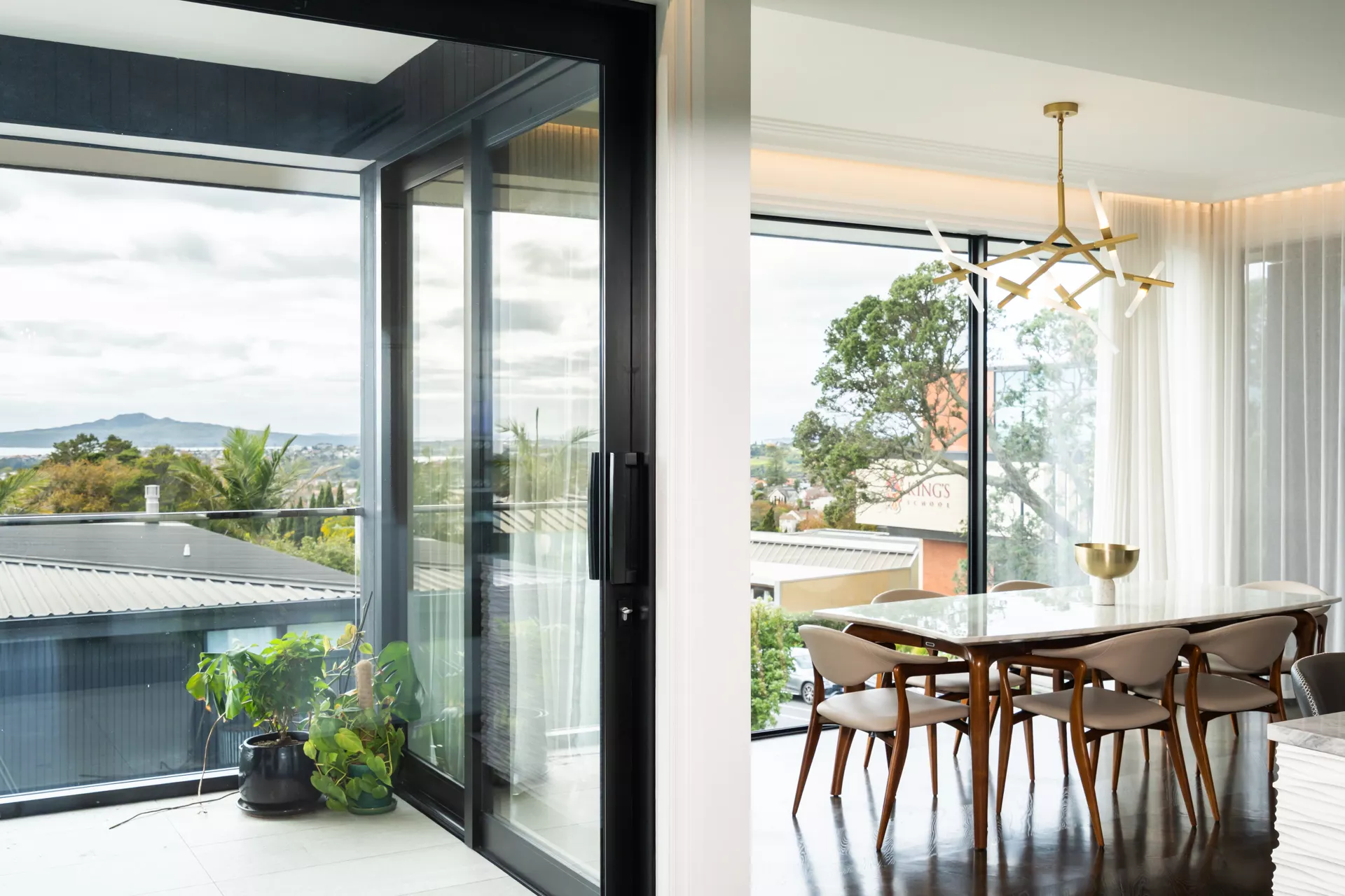 city-escape-auckland-apartment