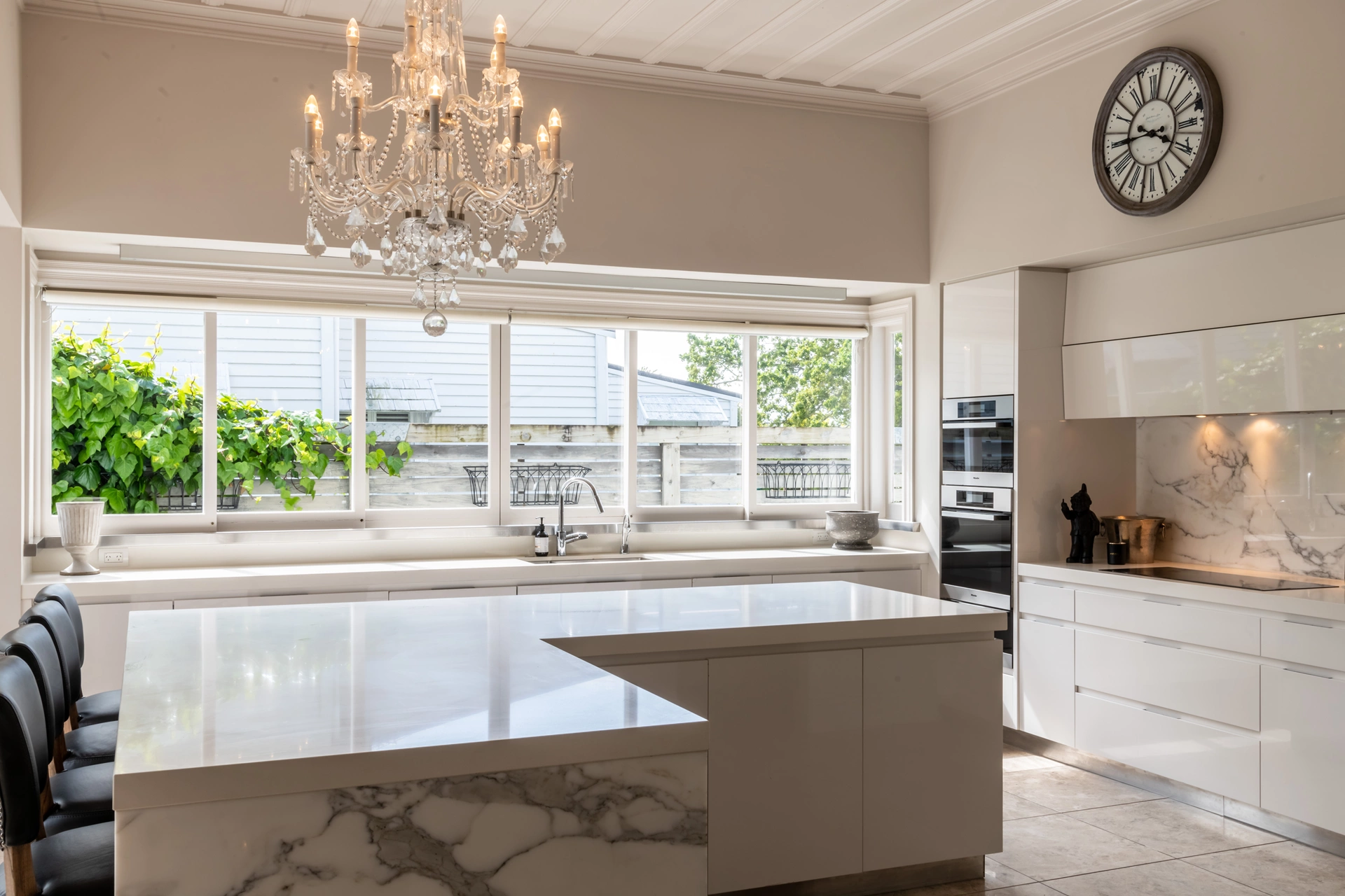 grand-haven-auckland-villa