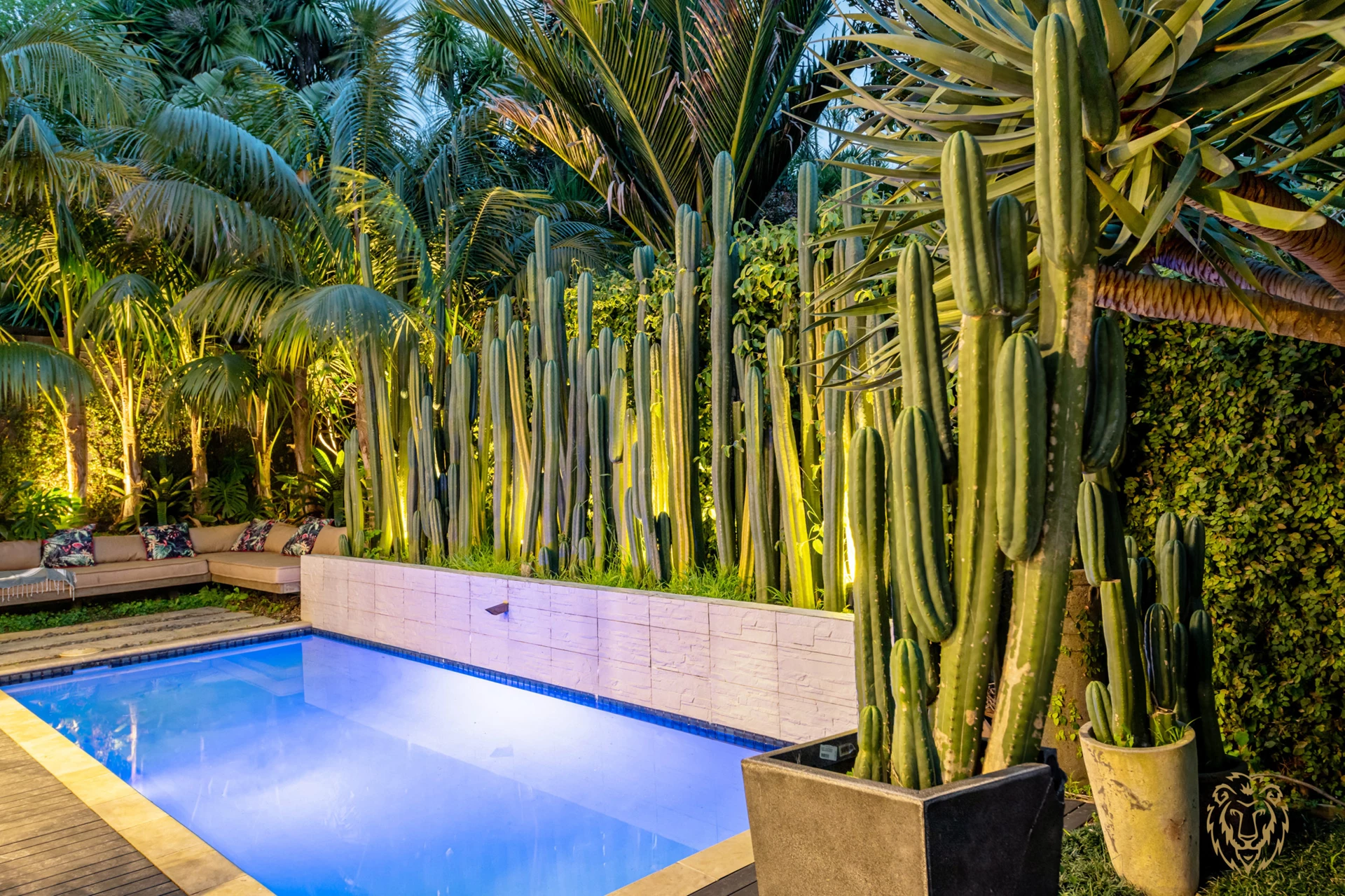 urban-retreat-auckland-villa