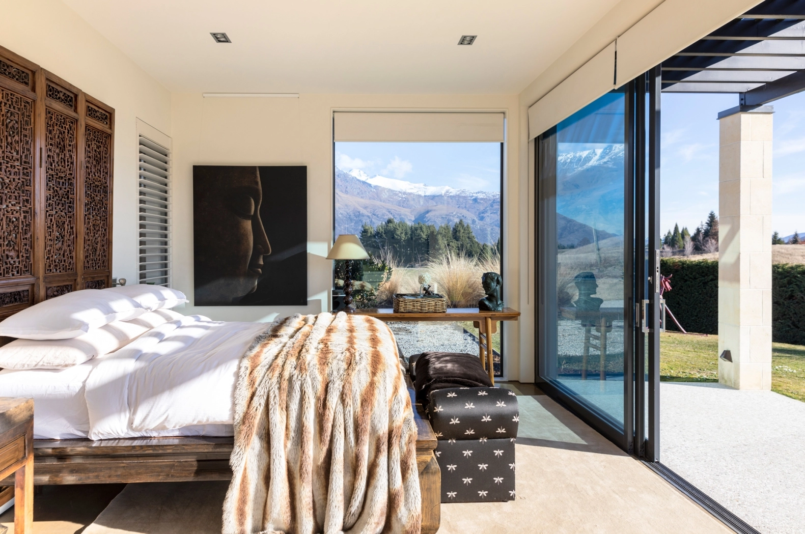 Pelangi-Luxury-Villa-Queenstown