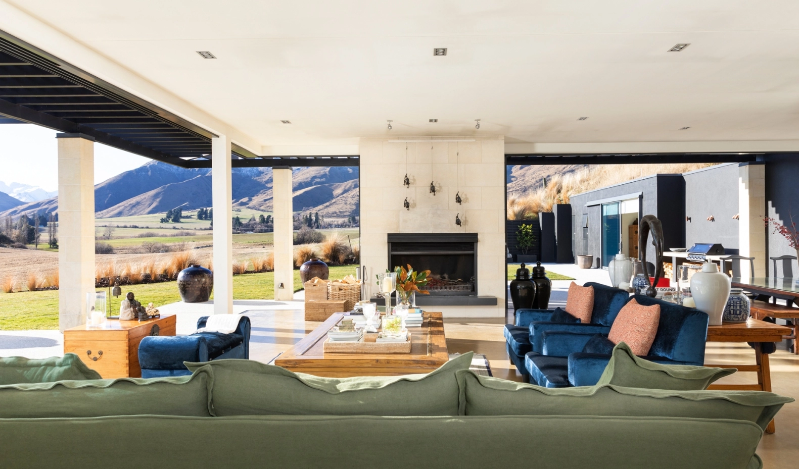 Pelangi-Luxury-Villa-Queenstown