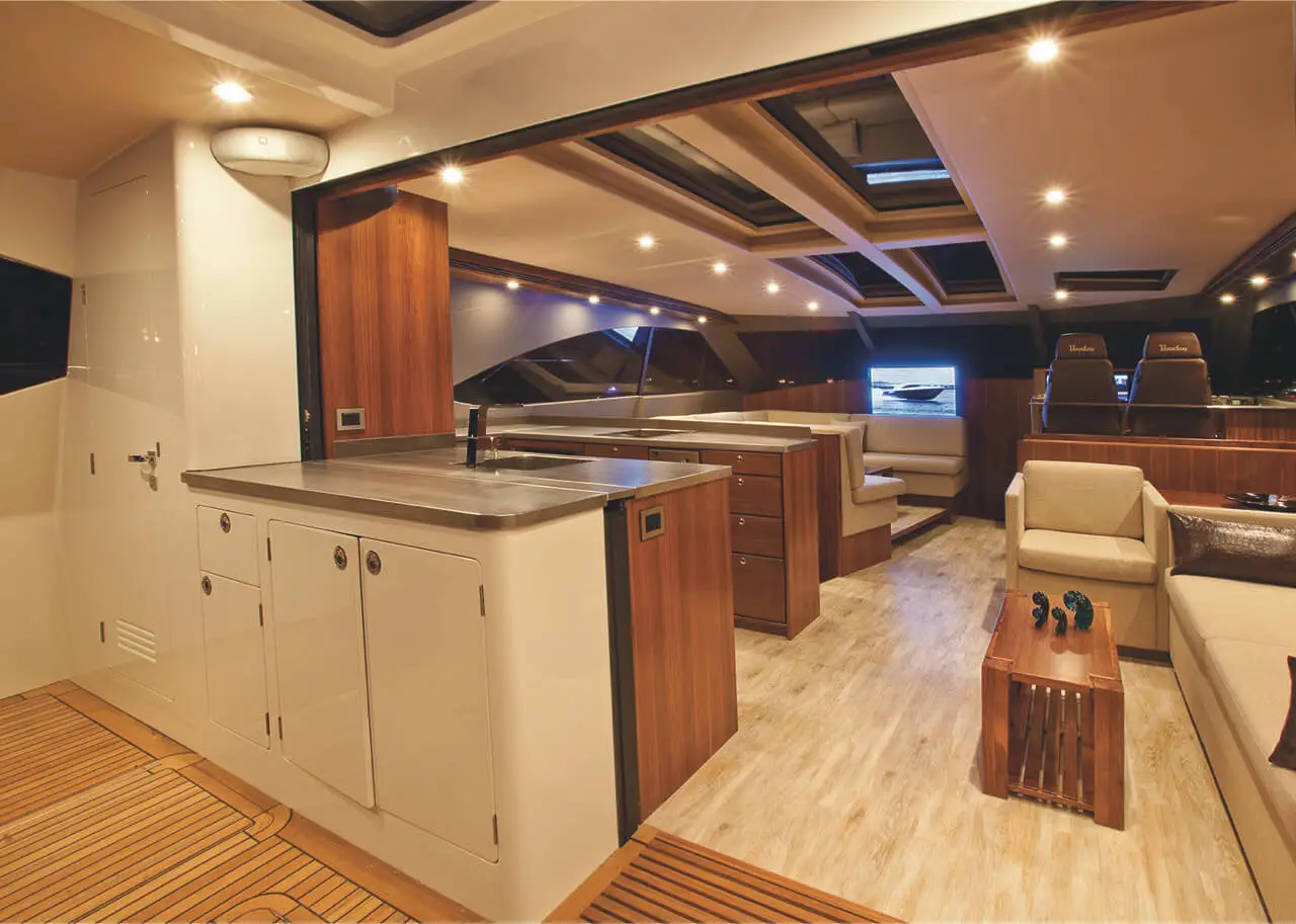 luxury-super-yacht-auckland