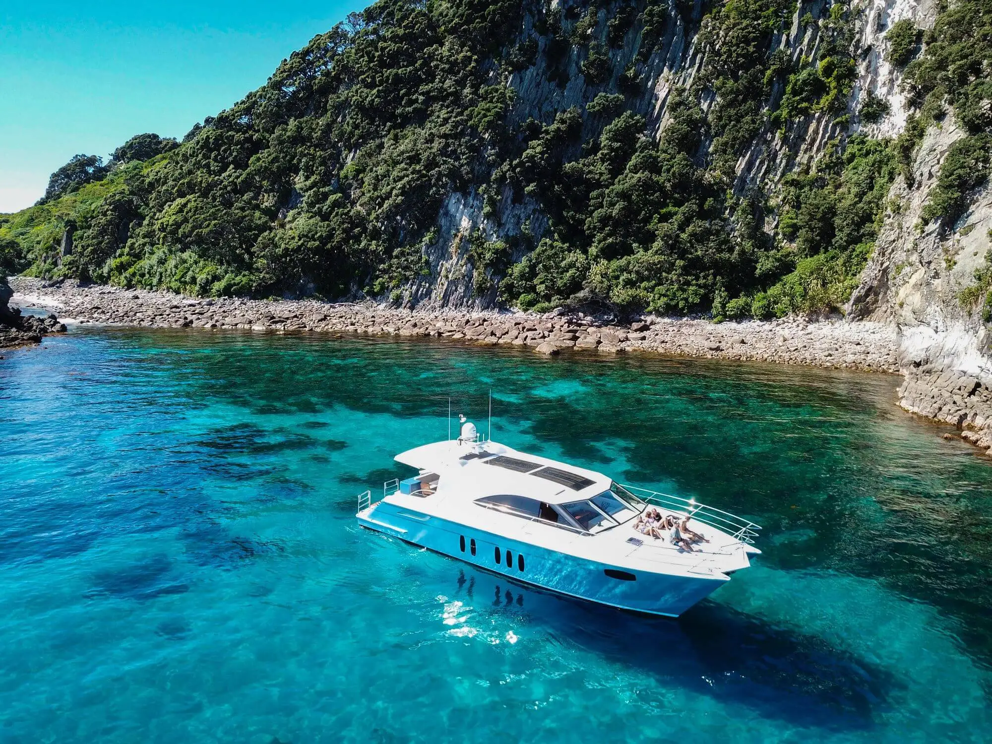 luxury-super-yacht-auckland