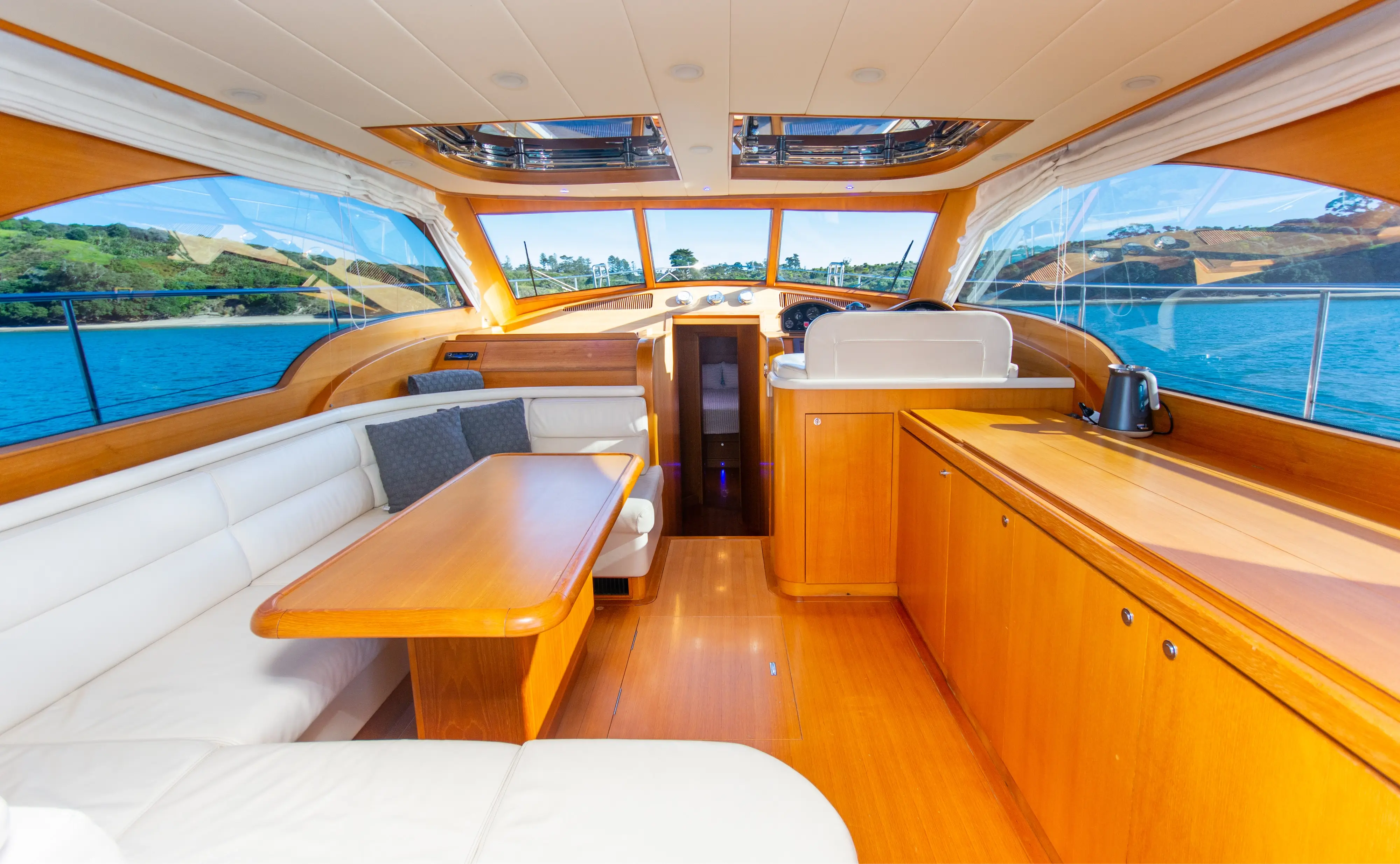 marlin-luxury-super-yacht