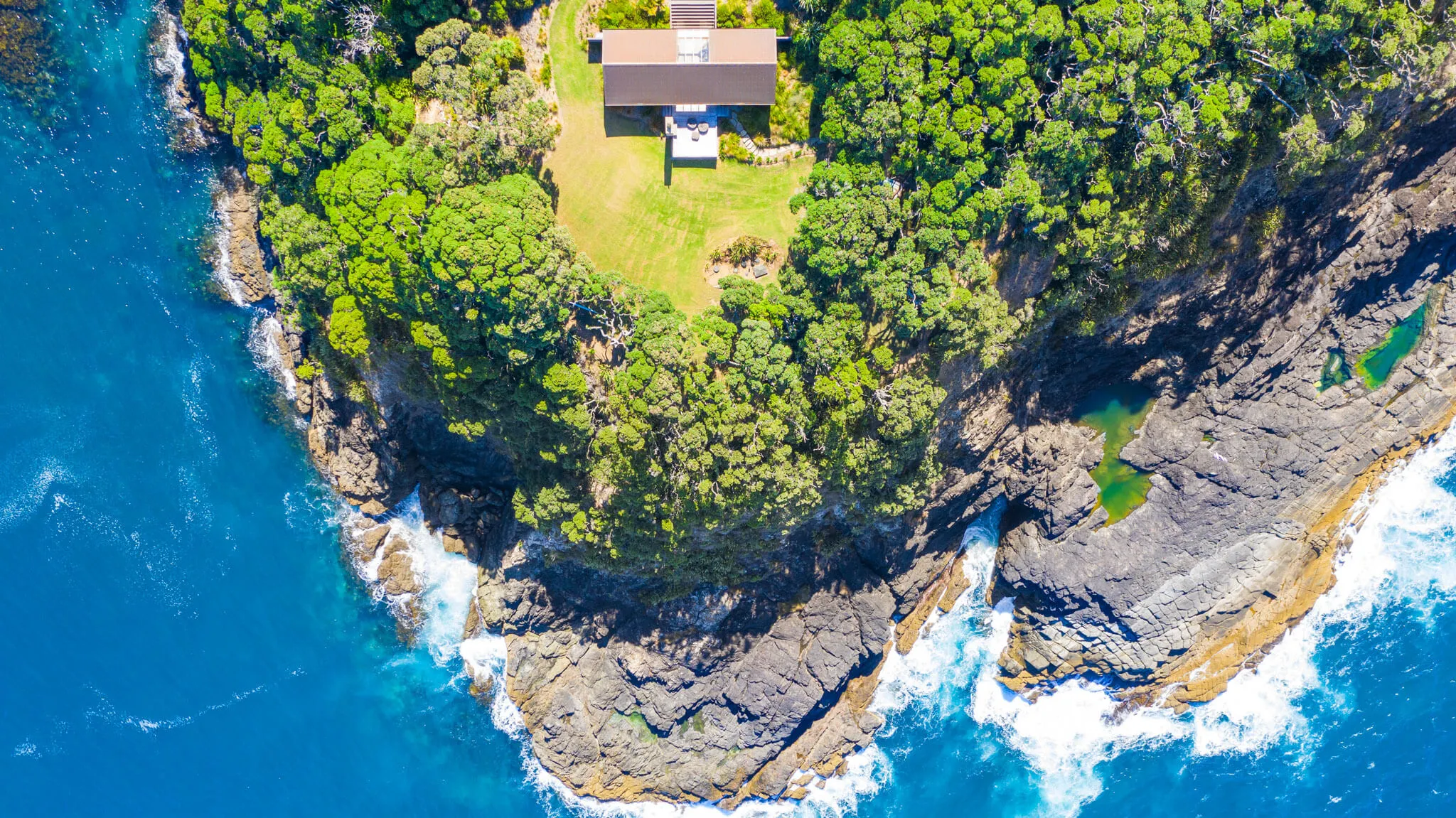 the-glasshouse-luxury-northland-accommodation