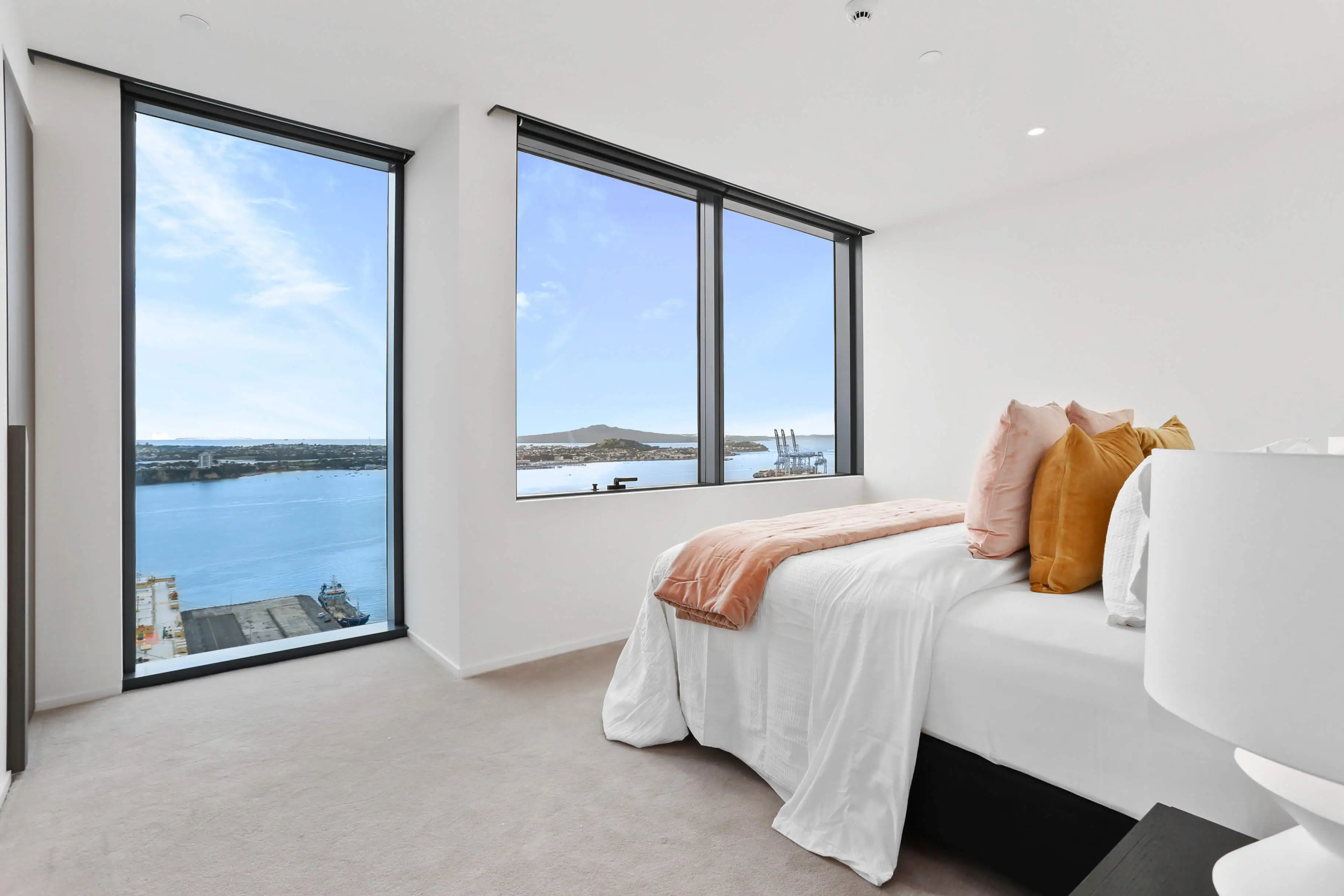 luxury-apartment-auckland-city-pacifica